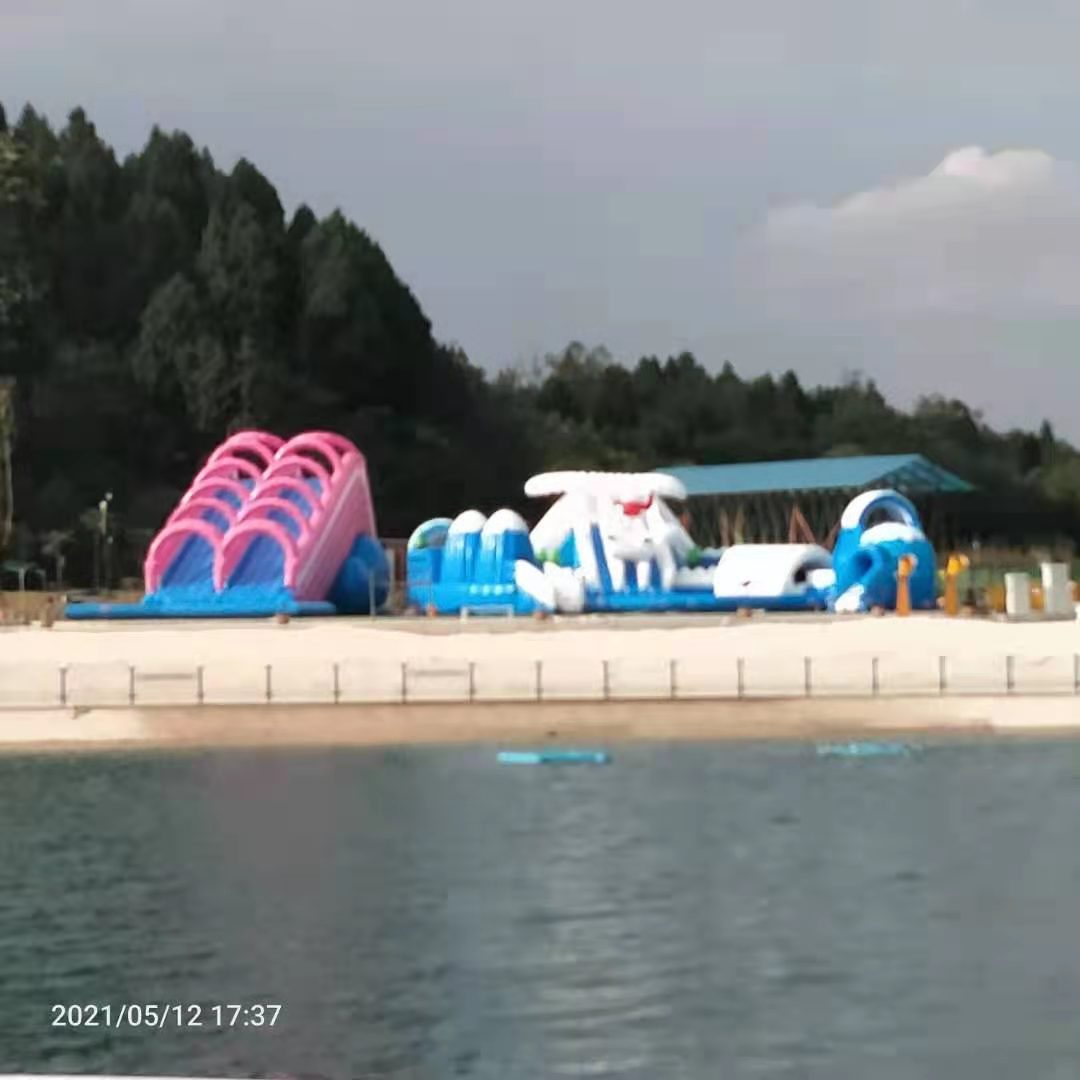 凌云儿童游泳池移动水上乐园